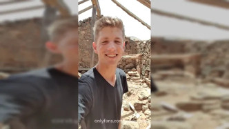 5f6235ed312cdbc7586f1 Source video