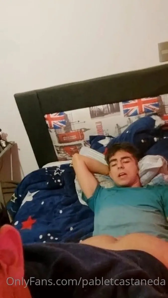 0h3gsiv3zb5hmmne82d4x Source video