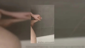 0hdyd9w4j2aehzwgcqam8 Source video