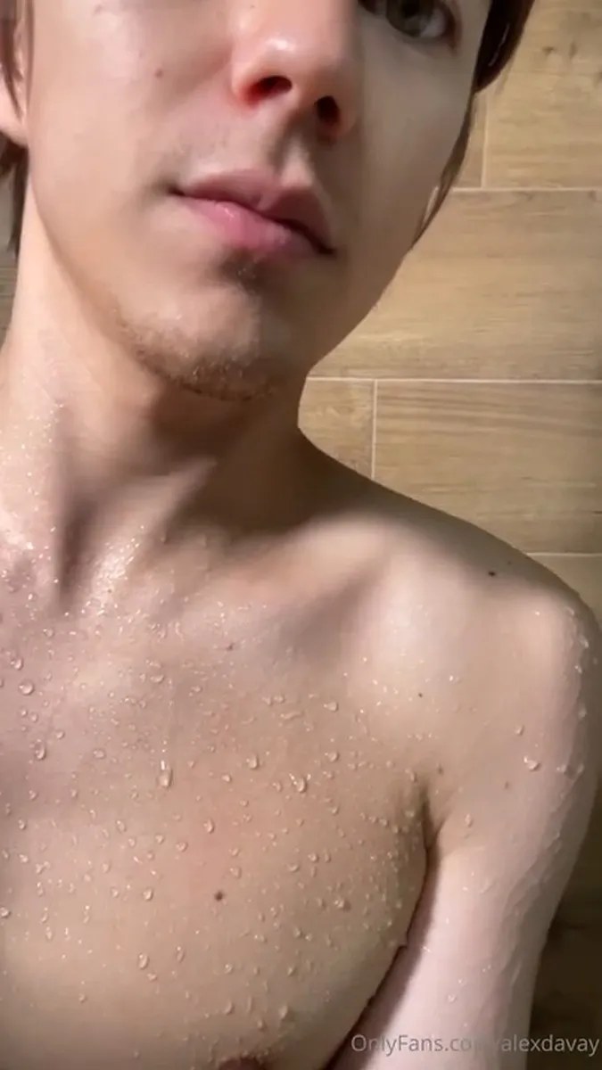 0hjknyg0lccngjtiw4osj Source video