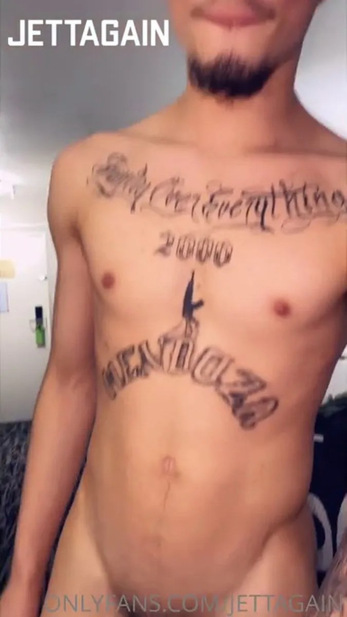 15ef8a64 37fb 4c20 A57e 942b18988b96 video