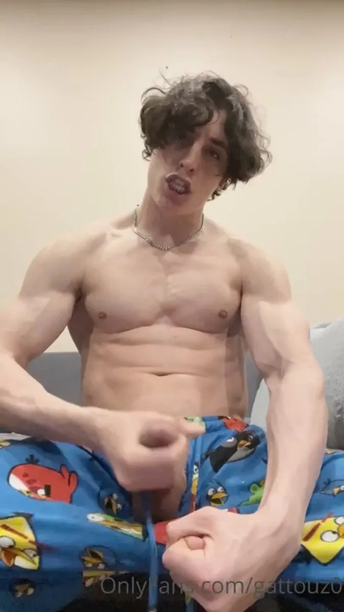 Gattouz0 1443 video