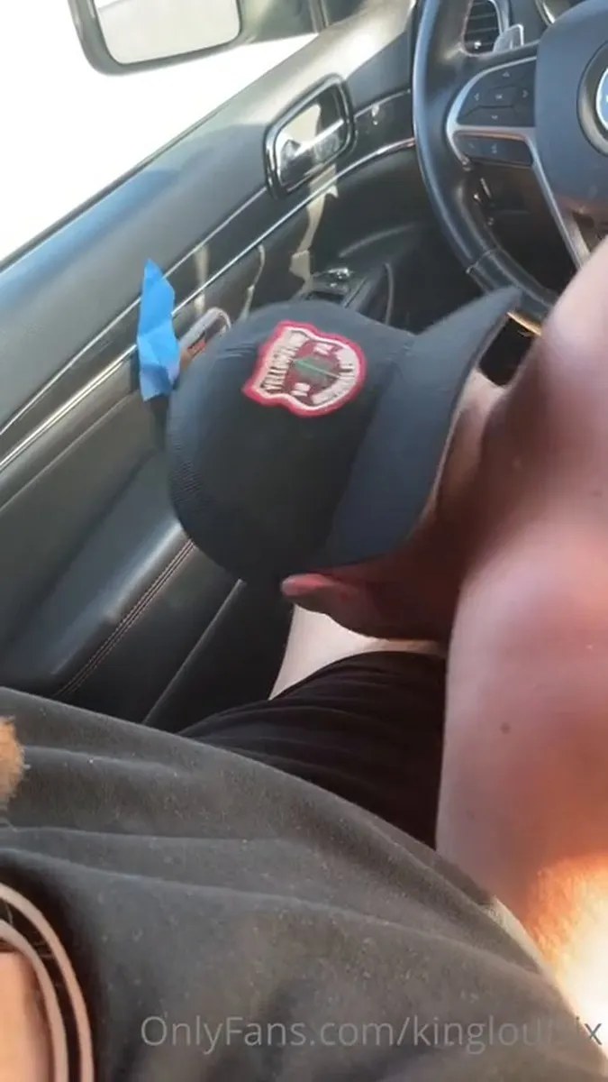 Suck Dick In The Car video