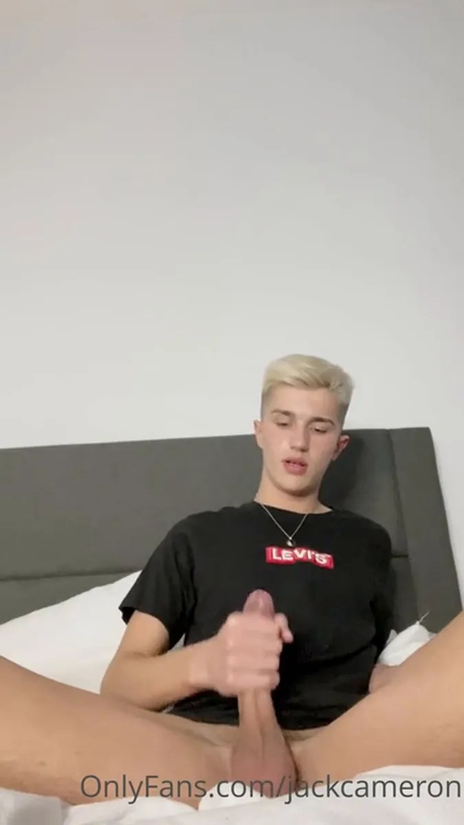 2021 04 17 2085420963 video
