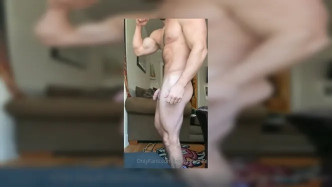 2de63344 B73c 40a3 957e 1d1d4eaa3ad8 video