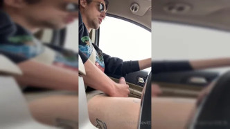 0gn43220ey5jy4icf7k9i Source video