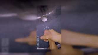 0gpw958sghy1qza215f4i Source video