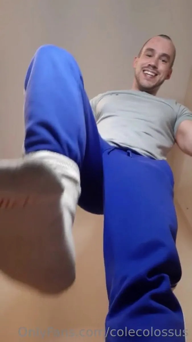 Master Cole Colecoloccus OF  FOOT CRUSH (POVVERBAL)   8 MIN video