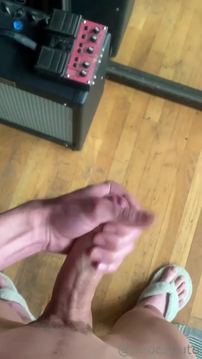 0heqdwednzn1rpqe0olyv Source video