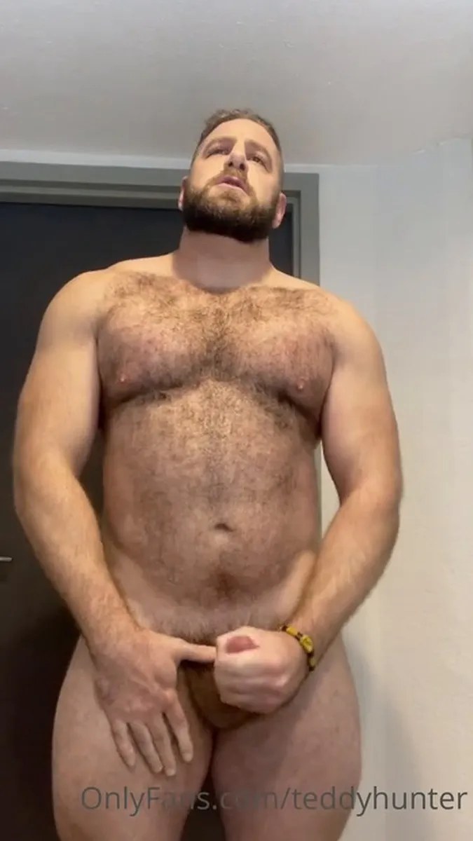 97e071f9 F9af 4829 Acb8 046d2cee8962 video