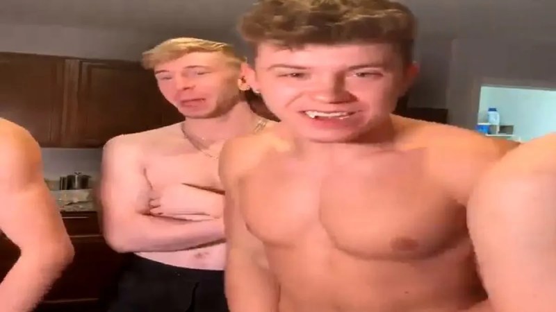 Live (2) video