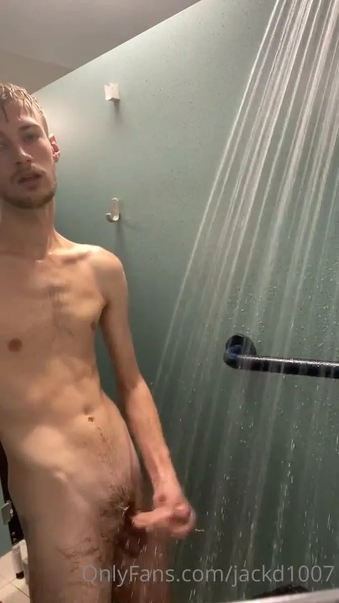 0h77q5ij1r00ipb9njgsv Source video