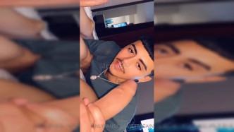 41c40dcd 0bd1 476e 8d59 983abf0064c3 video