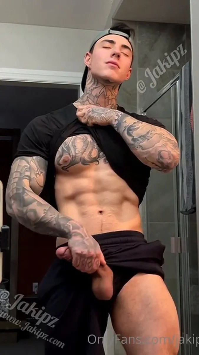 This Weeks Exclusive Is An Athletic Fl video