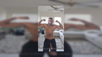 5917e6a6 025c 4ba1 B7ef 2333d00b9d7c video