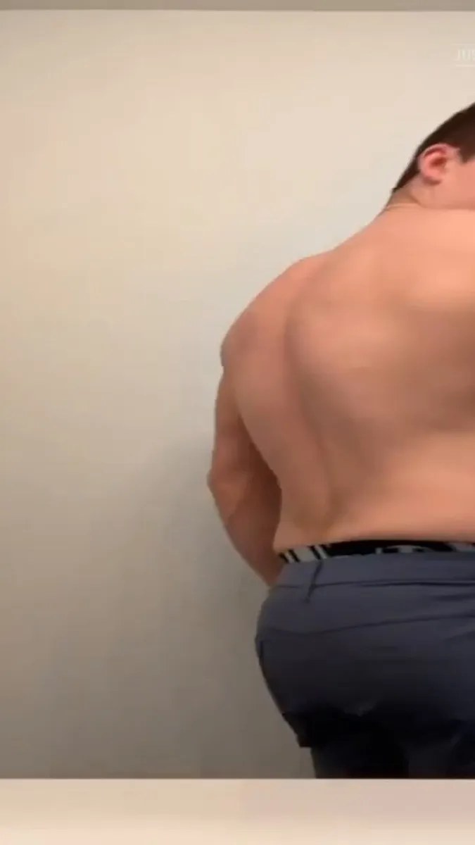 1222I Love Flexing For You video