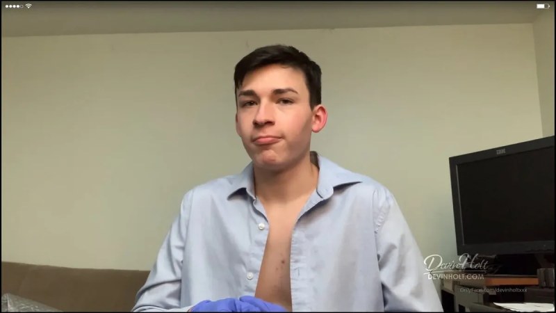 'FaceTime Dr. Devin As He Helps You Relieve A Problematic Loa..' By Devinholtxxx From OnlyFans video