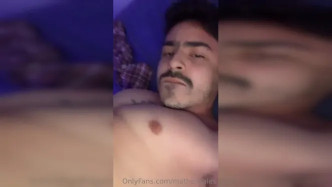 0hgq4zir13prm2tl703j4 Source video