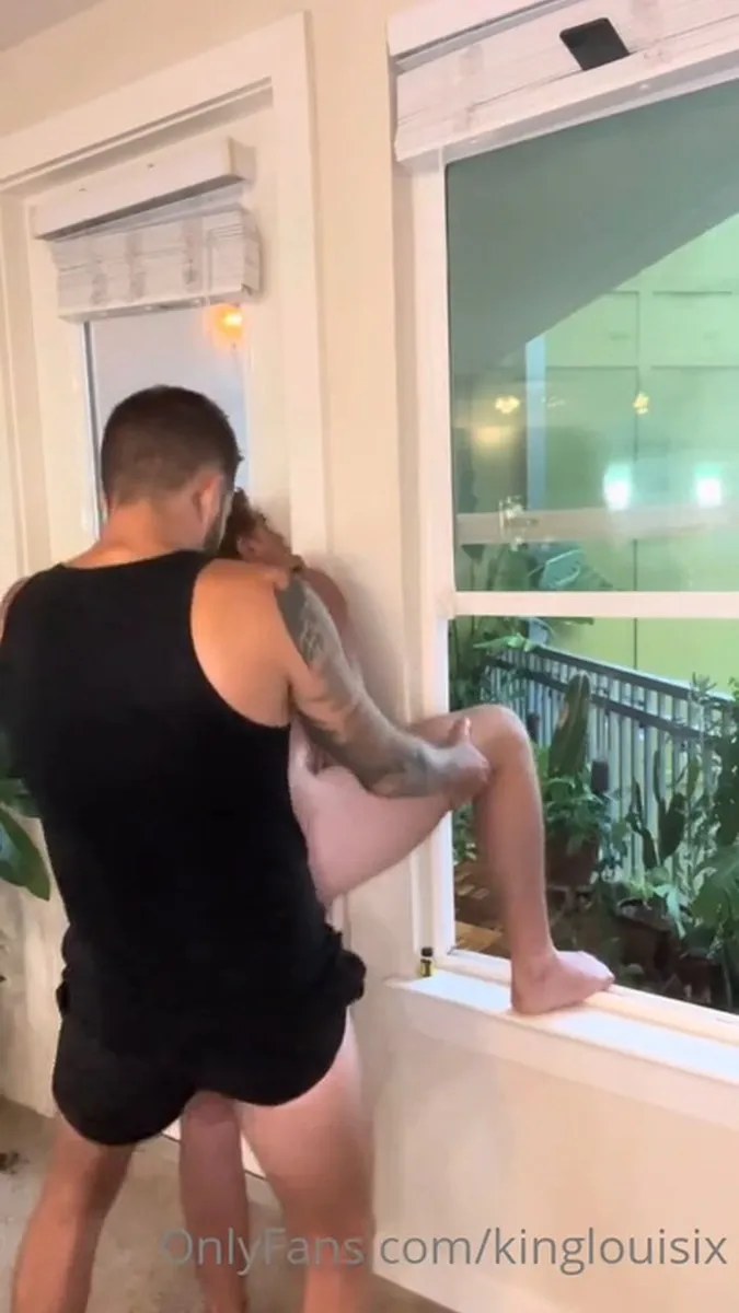 Louis Fucks Tom 4 video