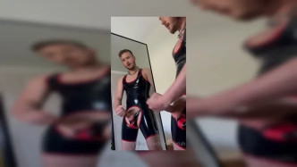 0h1j4dxmfaddeu3af7dd5 Happy Friday video