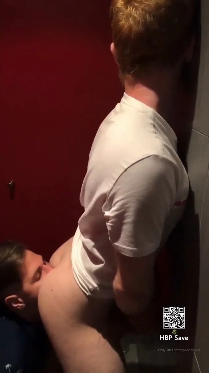 Exhibitionists   Banheiro Restroom Bathroom Public Wc Part 10 (201) video