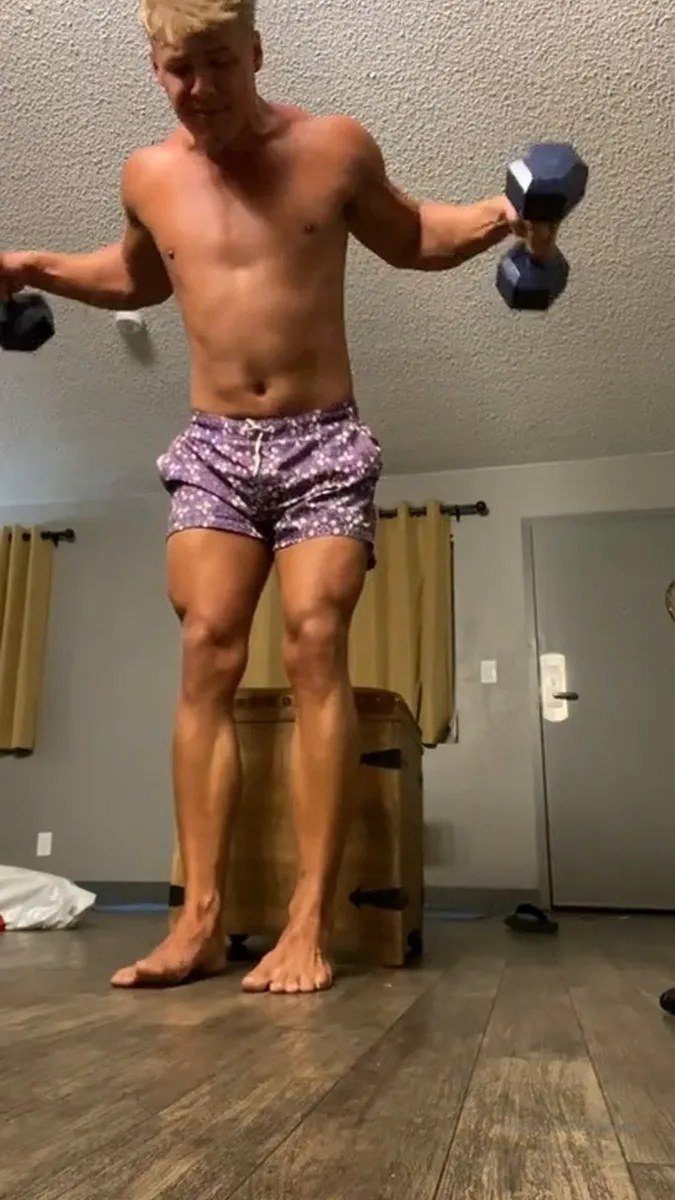 P (79) video