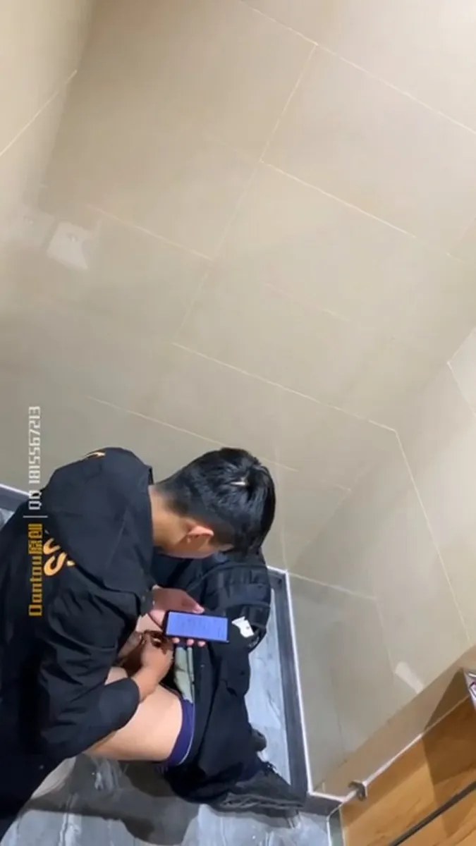 Exhibitionists   Banheiro Restroom Bathroom Public Wc Part 8 (126) video