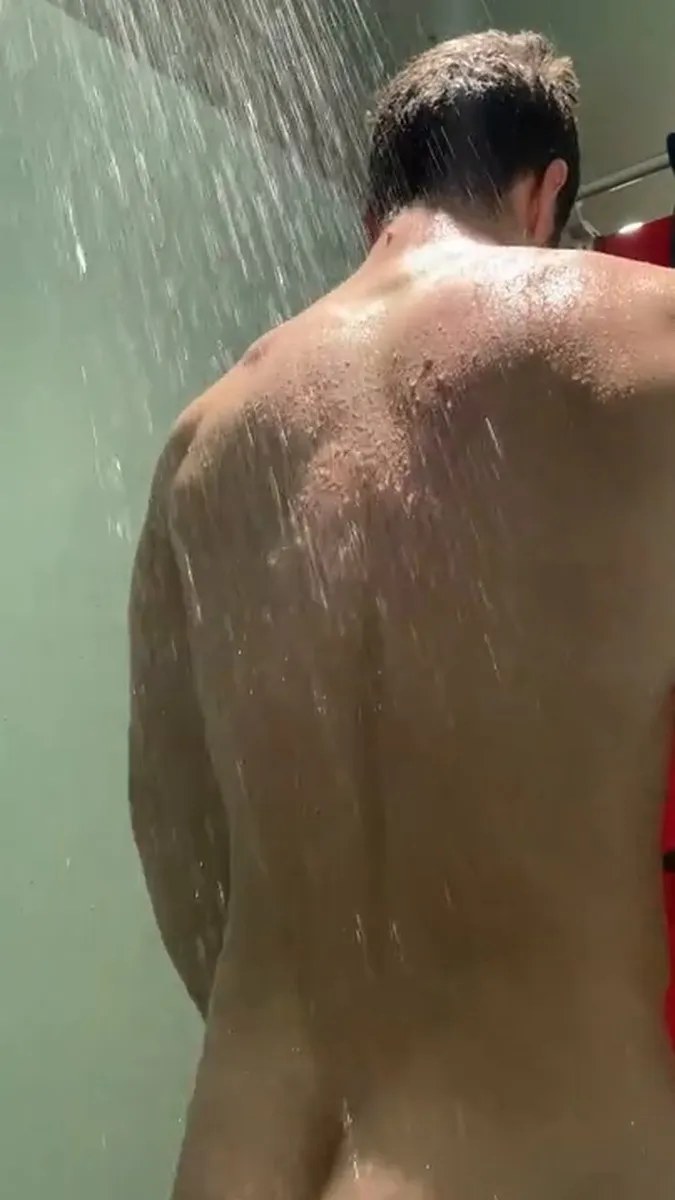 109. Aidan Ward Solo Shower video