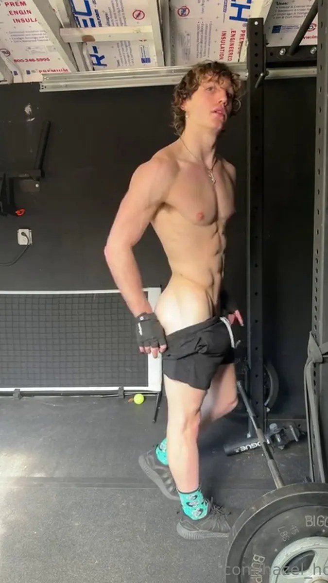 0hskst8bh2tn24vi67msw Source video