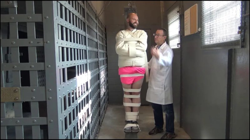 Male Bondage   MeninChains Com 17 video