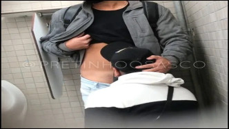 Exhibitionists   Banheiro Restroom Bathroom Public Wc Part 9 (86) video