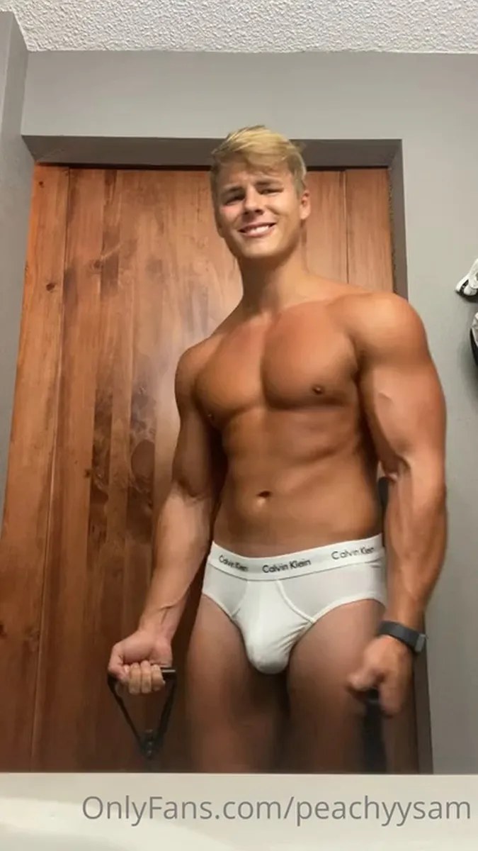 P (12) video