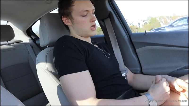 19380914 What Would You Do If You Saw Me In The Car Like This  01 7a9767d8 639e 472d 96e1 1d8d432e3872 video