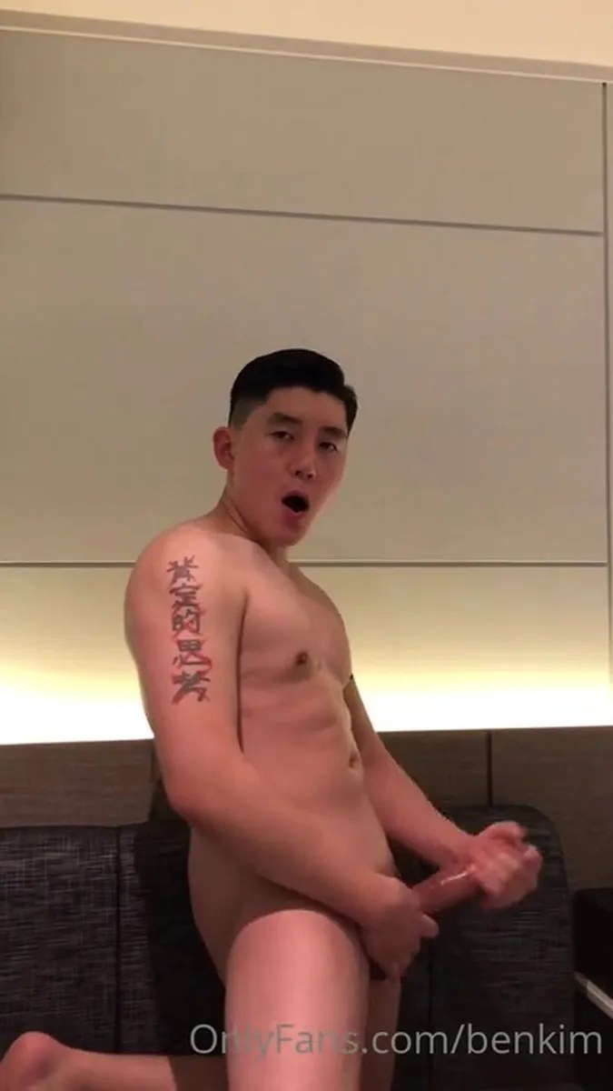 (36) video