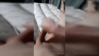 0han23epxiyr8czogynn6 Source video