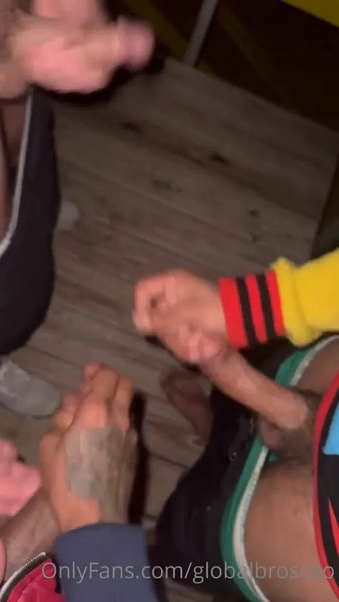 0h8kutu8eaeprw6sdvz42 Source video