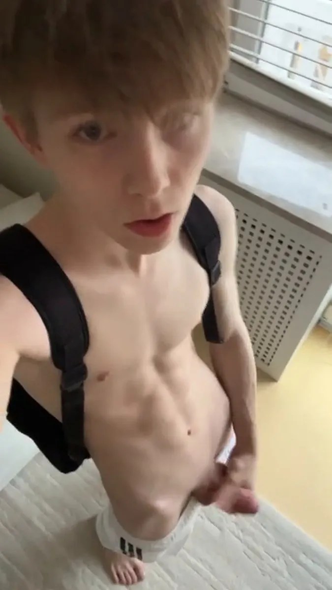 723258758850945024 video