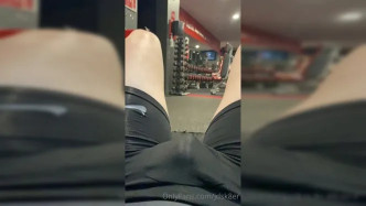 5f28a811891336bac00b9 Source video