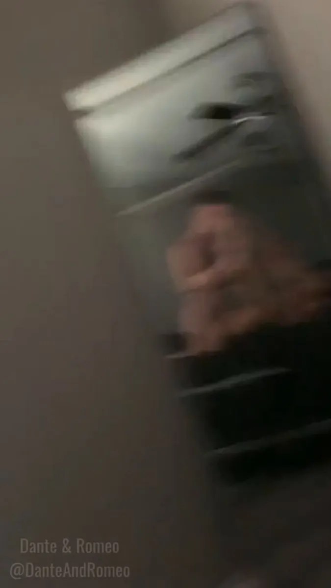 D (30) video