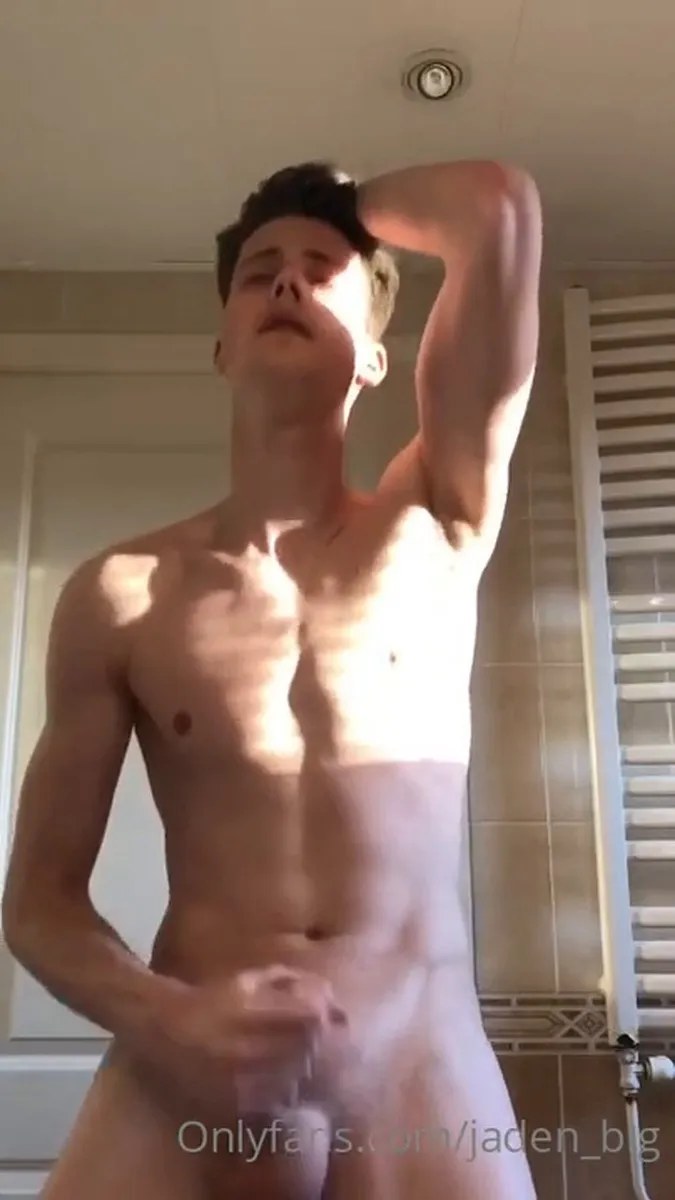 0gprbish7hxnfio0tse9d Source video