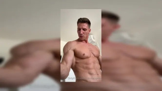 3b50e026 56a5 45e3 8fc9 70f428cc2c94 video