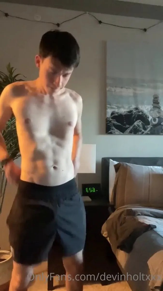 'changing Into My Workout Clothes ;)' By Devinholtxxx From OnlyFans video