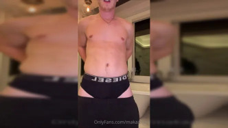 0gmye9ernjnjc8gkg3kb1 Source video