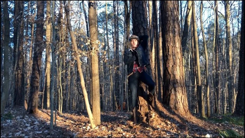 19 Year Old Jesse Gold Jerks Off In The Woods In Cowboy Boots Denim And Flannel video