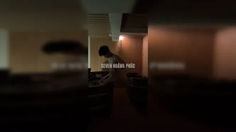 8RAyuyqC7Gd6GEpd video