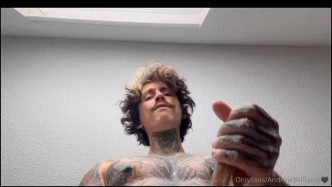 20230802 YouMakeMeSoHard 0 video