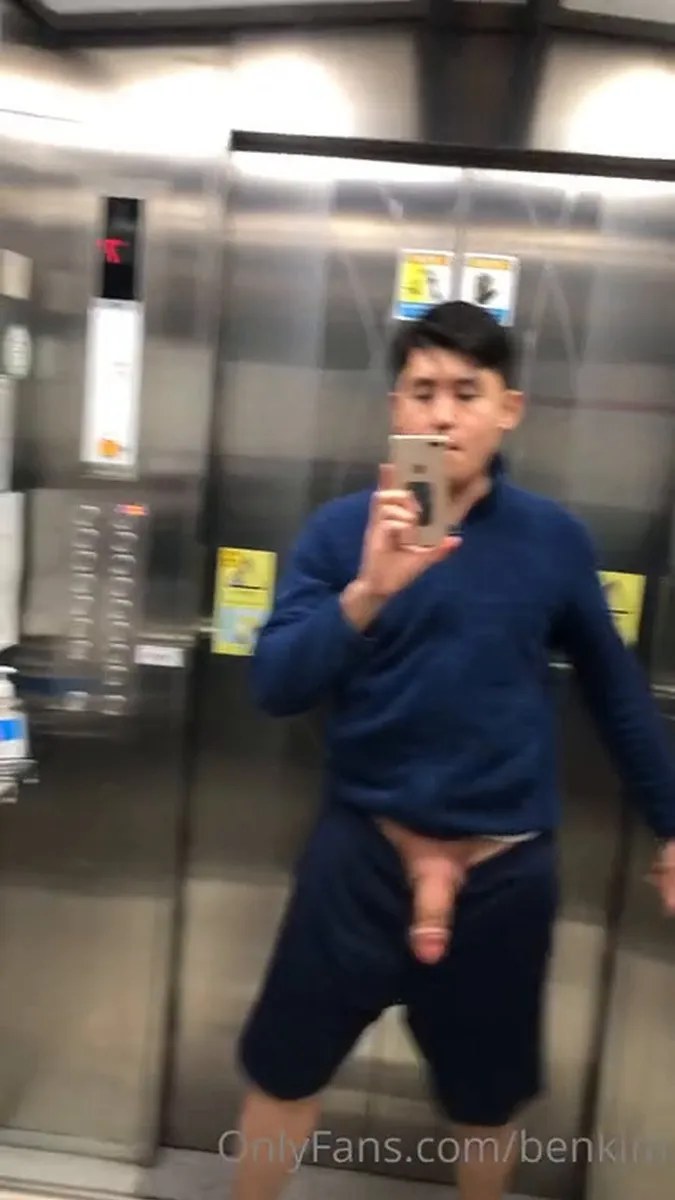 (15) video