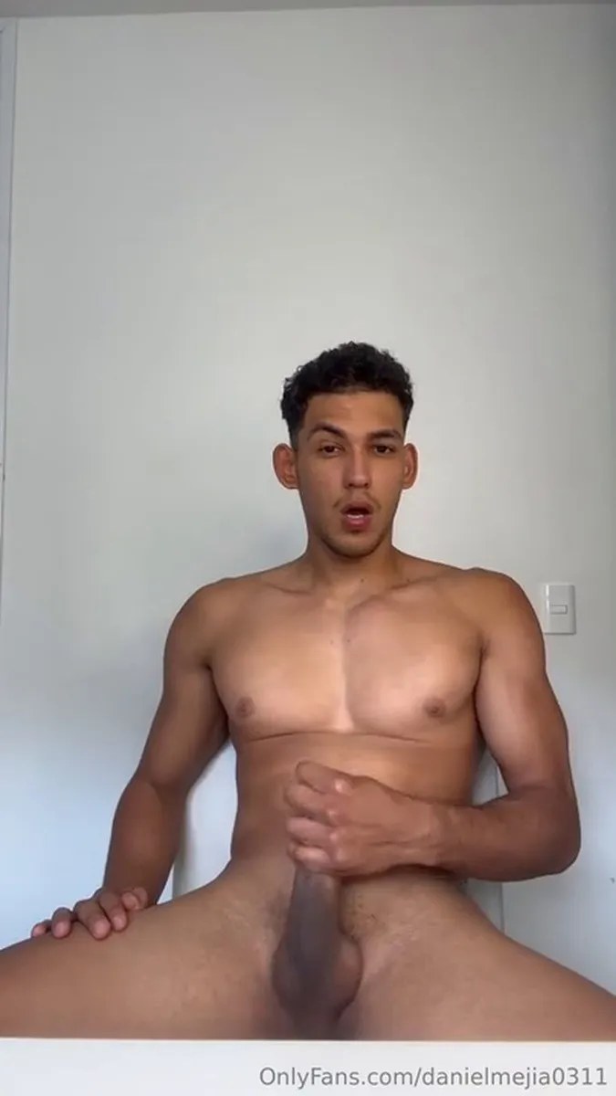 0hprn1tw4d93jtd07y7ck Source video