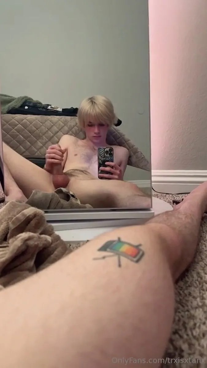 Very Fuzzy Chest And Stomach video