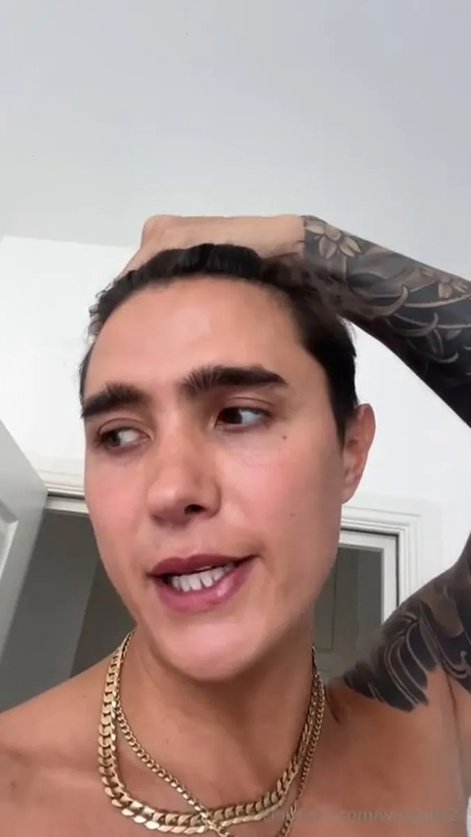 Cleaning Naked video